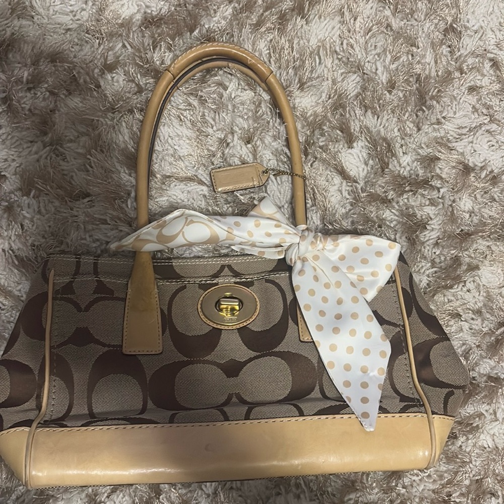 Coach bag with detachable bow, 2007